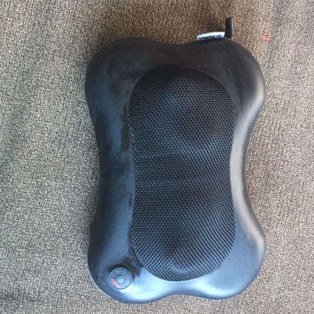 Zillion back massager